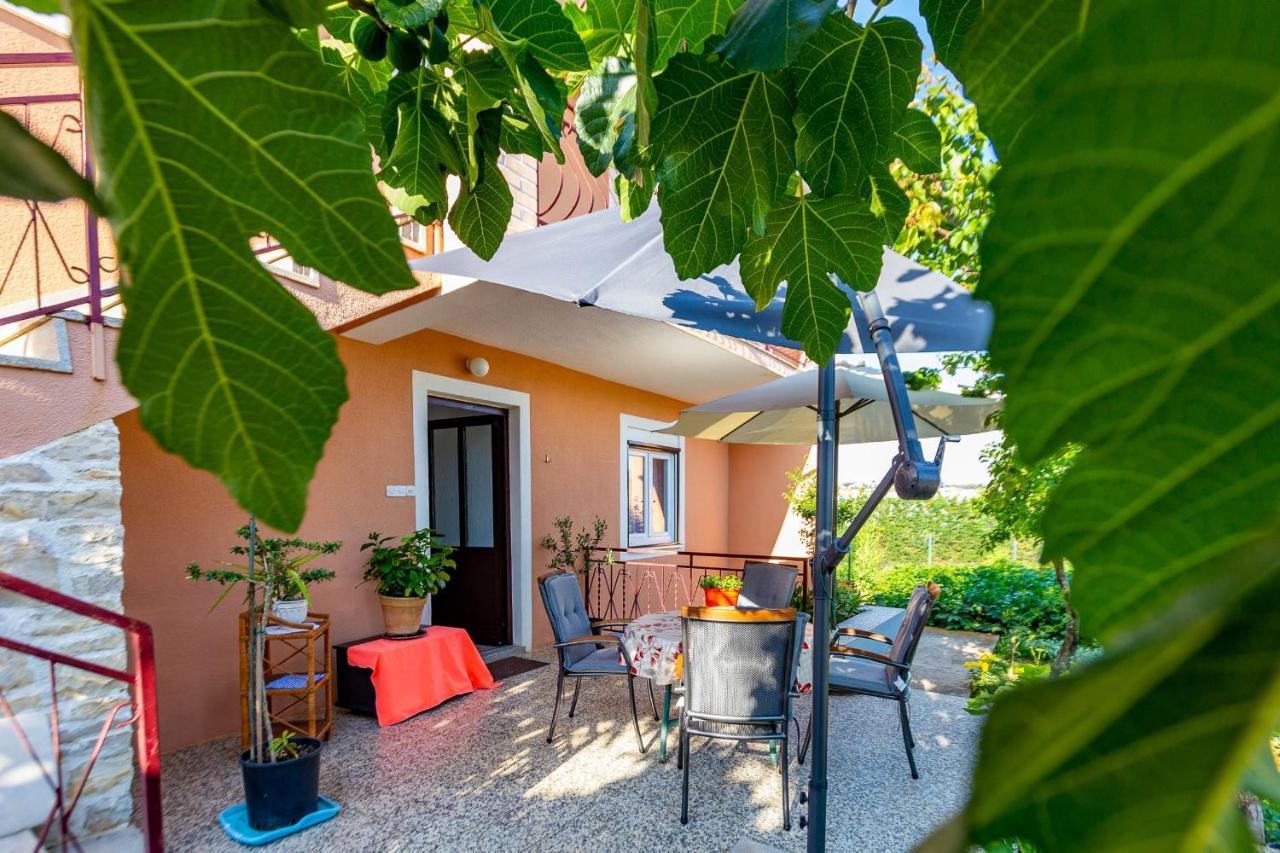 Apartment Chubi 2br Parking Terrace Bbq Vegetable Garden Zadar