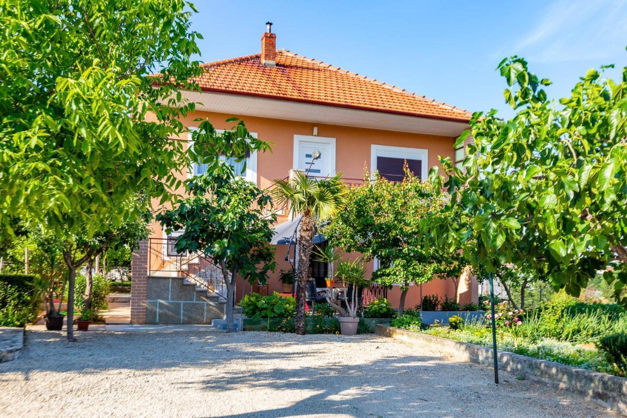 Apartment Chubi 2br Parking Terrace Bbq Vegetable Garden Zadar