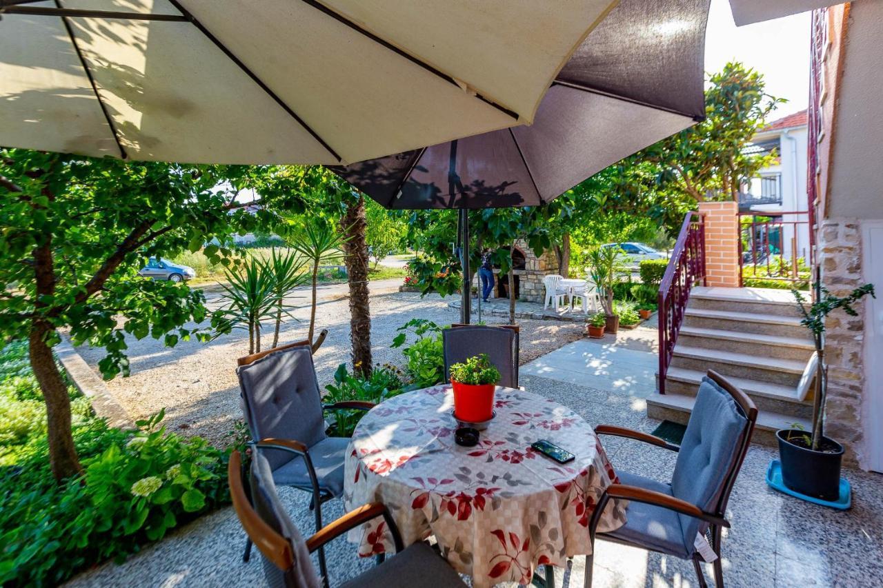 Chubi 2br Parking Terrace Bbq Vegetable Garden Apartment Zadar